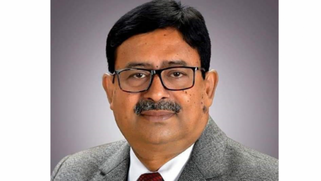 AKM Sarwar Jahan Badshah MP 1740051090 Court Imposes Travel Ban on Former MP Sarwar Jahan and His Wife