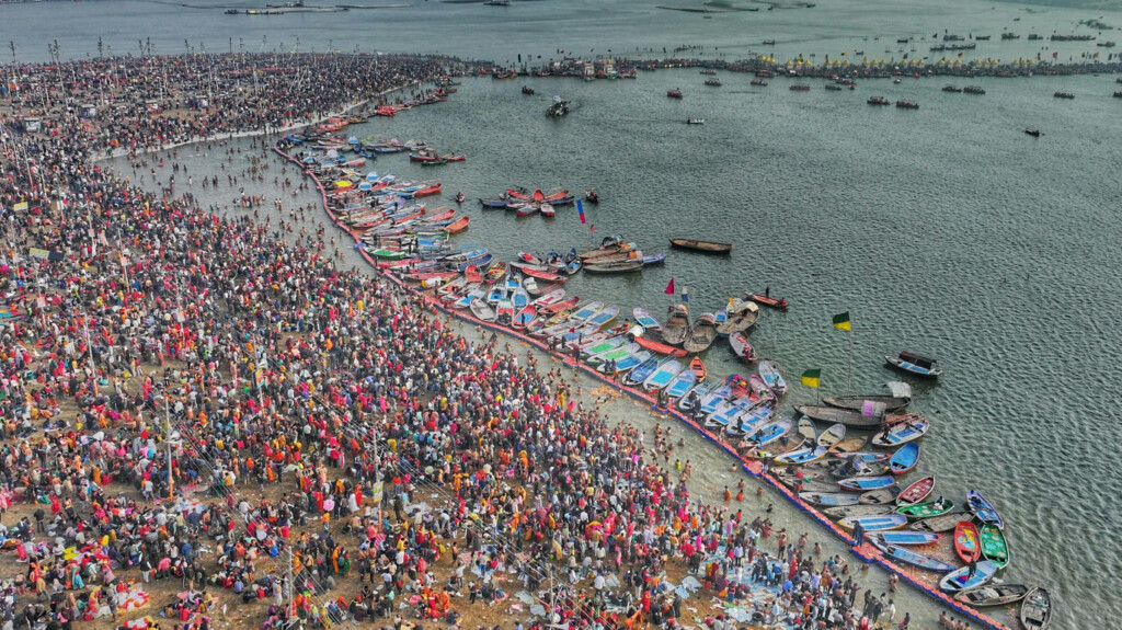 Bollywood Stars Embrace Spirituality at Maha Kumbh Mela 2025 1740424483 Bollywood Stars Embrace Spirituality at Maha Kumbh Mela
