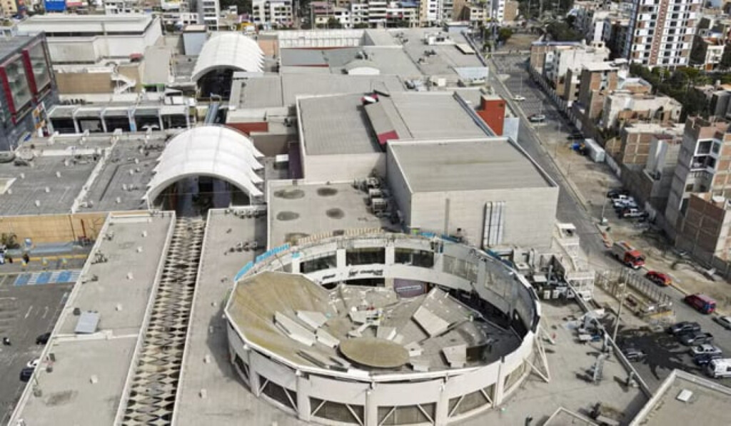 Death toll doubles to six in Peru food court roof collapse 1740290928 Death Toll Doubles to Six in Peru Food Court Roof Collapse