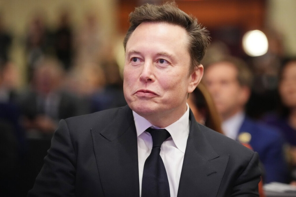 Elon Musk 4 1740286679 Musk Declares Vance a ‘Future President’