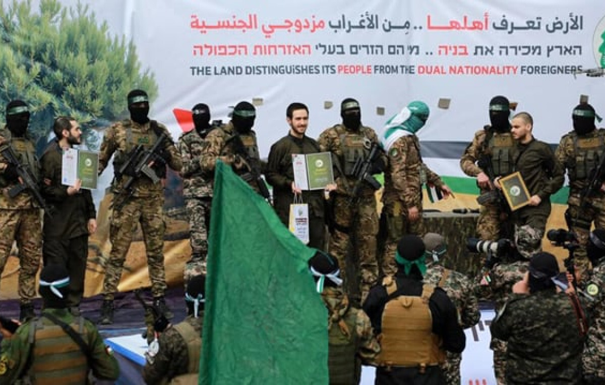 Israel Delays Release of Palestinian Prisoners After Six Gaza Hostages Freed