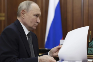 Putin Claims Divine Mission to Defend Russia at Military Ceremony