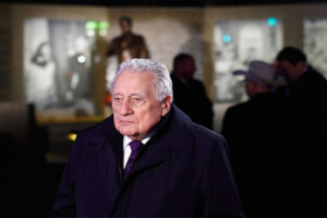 Secret Service Agent Who Shielded Kennedy During Assassination Dies at 93