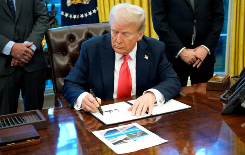 Trump Ends Chevron Permit Delivering Major Blow to Venezuela 1740648375 Trump Ends Chevron Permit, Delivering Major Blow to Venezuela