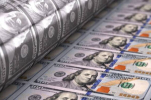 US Stocks Slide Amid Economic Slowdown Fears