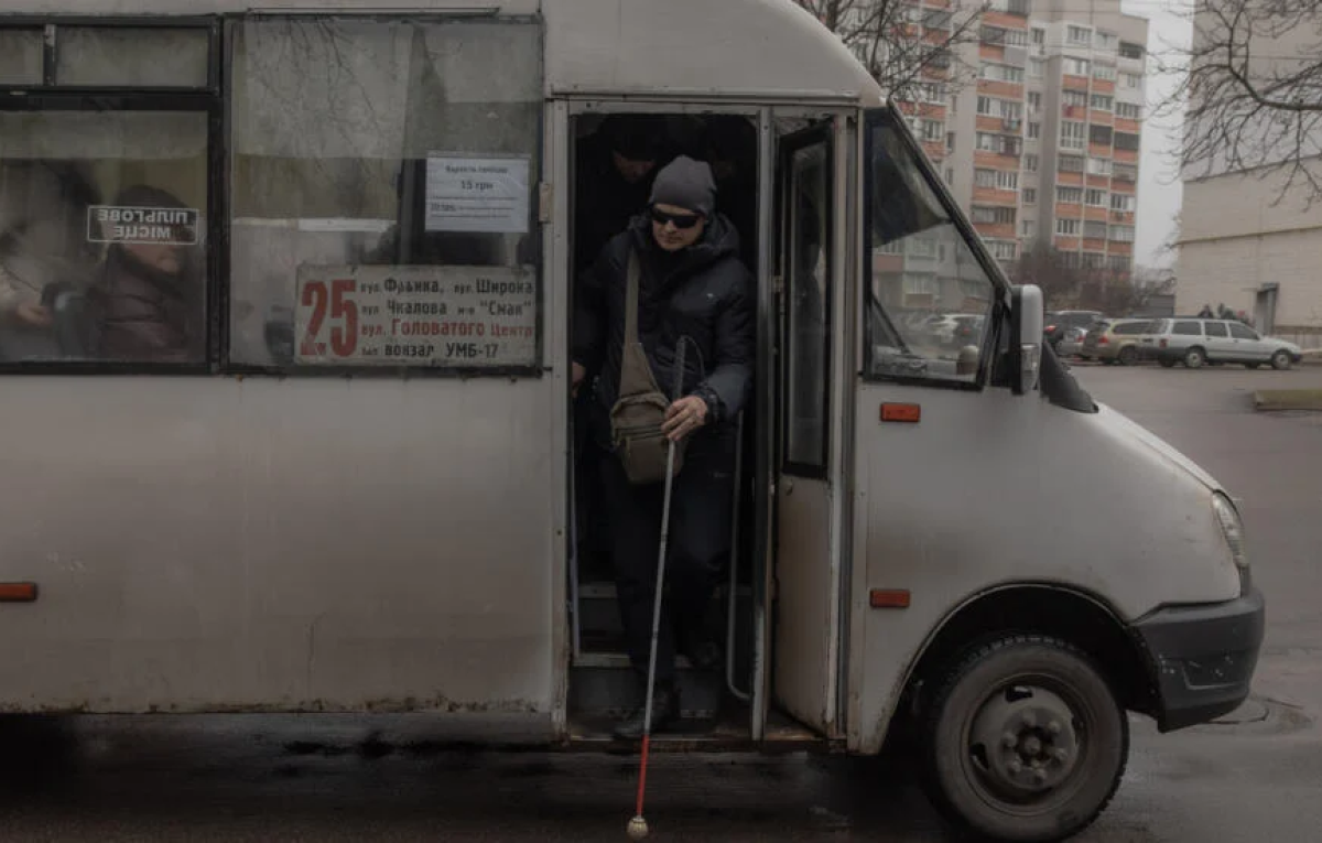 Ukraine Grapples with the Challenge of Healing After Three Years of War