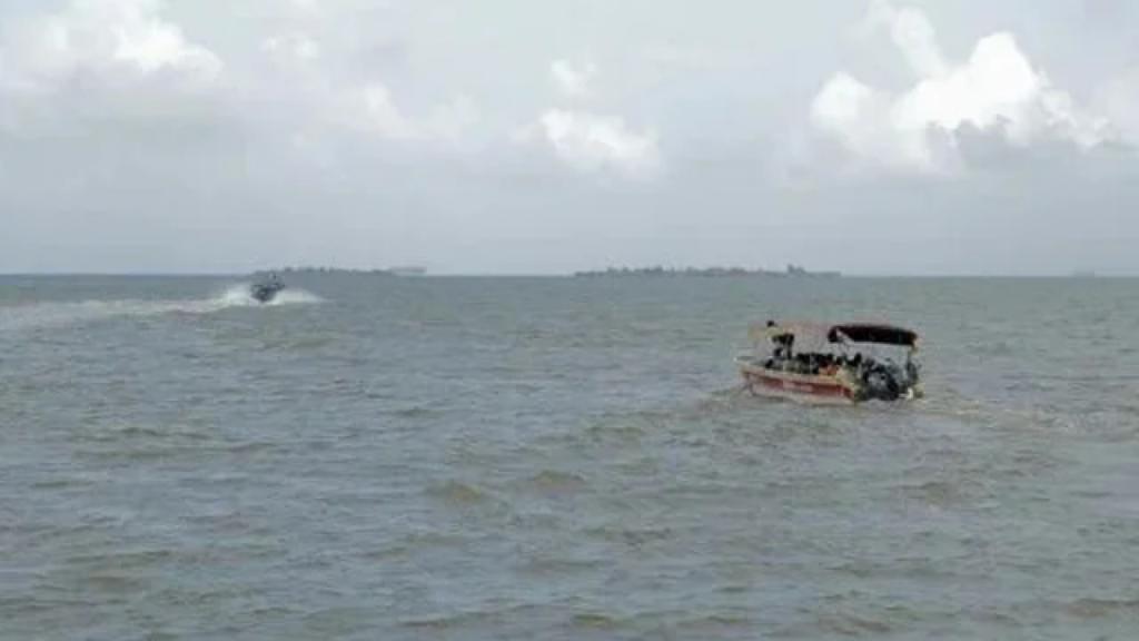Venezuelan Girl Dies as Migrant Boat Sinks Off Panama 1740289190 Venezuelan Girl Dies as Migrant Boat Sinks Off Panama