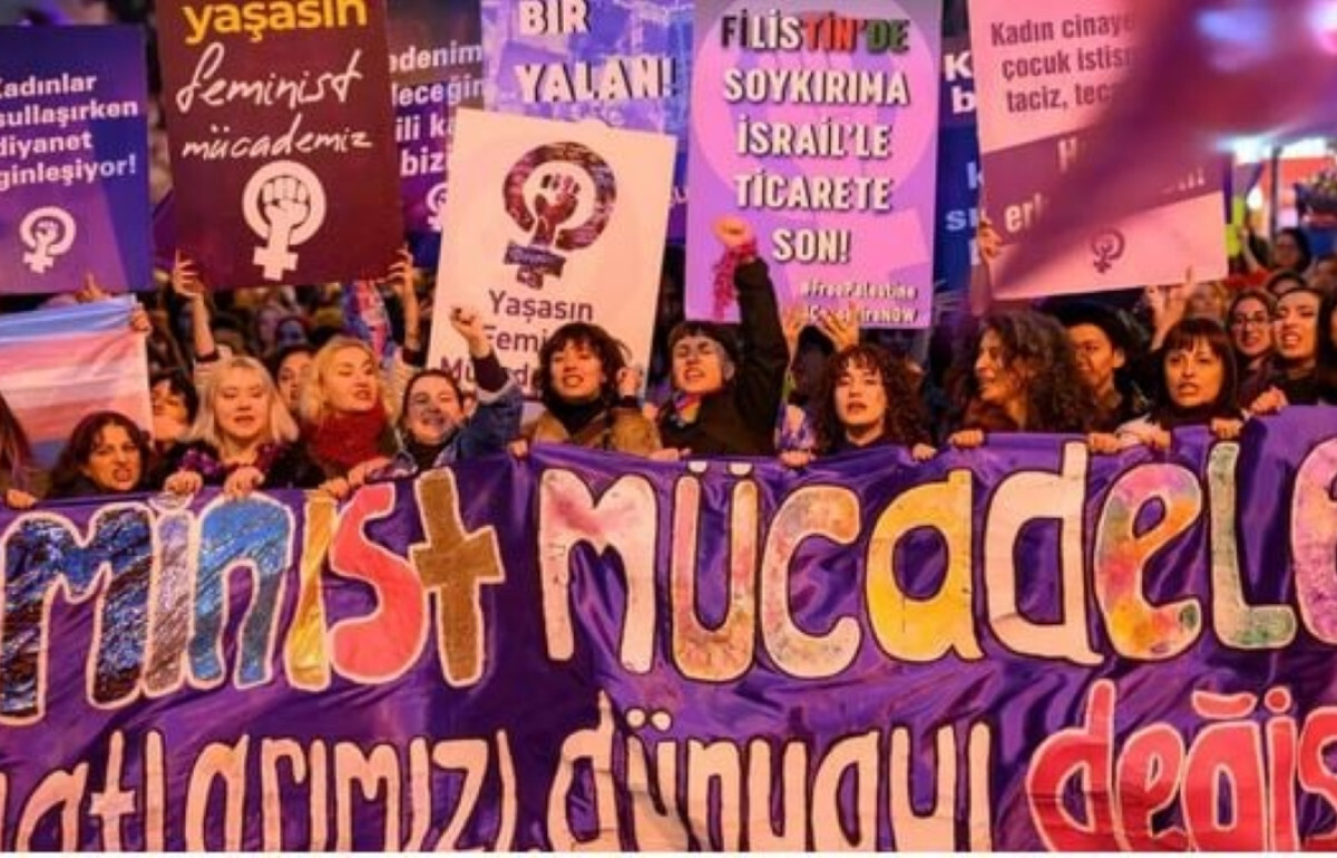 Around 200 Detained After Women’s Day March in Istanbul, Say Organisers