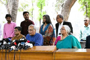 Members of the Media Reform Commission addressing a press conference in Dhaka