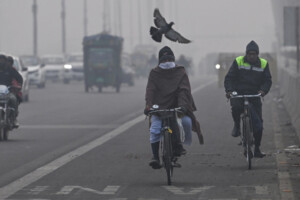 Delhi Bans Refuelling of Old Vehicles to Combat Air Pollution