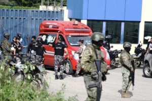 Gang Gunfight in Ecuador Claims 12 Lives