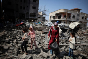 Gaza Civil Defence Reports 14 Killed in Israeli Strikes Since Midnight