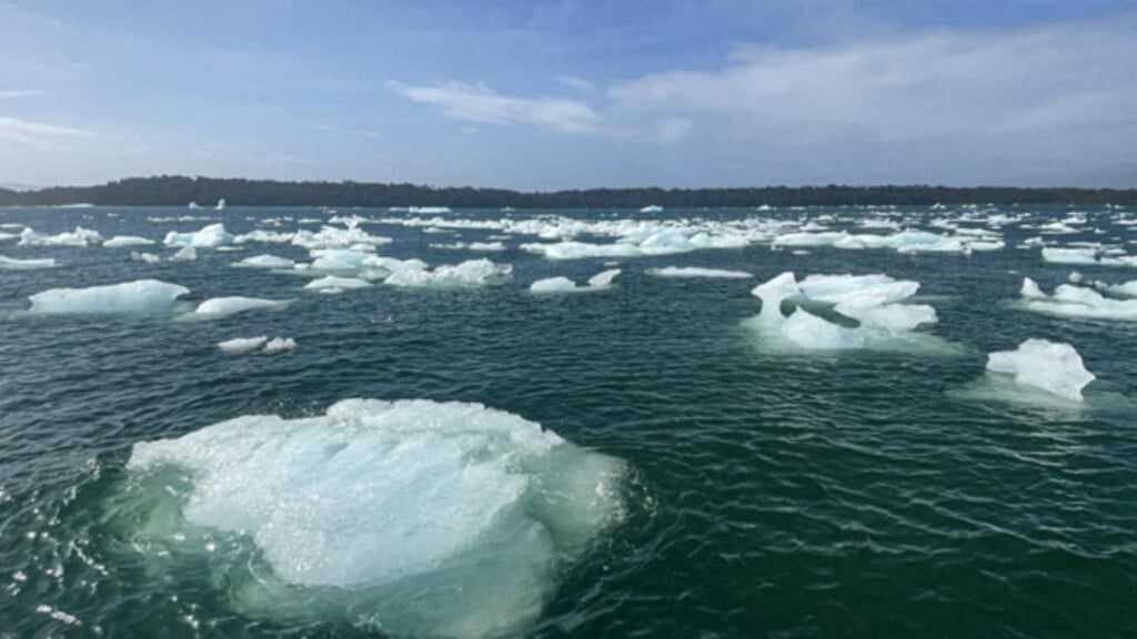 The Impact of Melting Glaciers on Everyday Life 2 How melting glaciers affect everyday lives 1742549320 The Impact of Melting Glaciers on Everyday Life