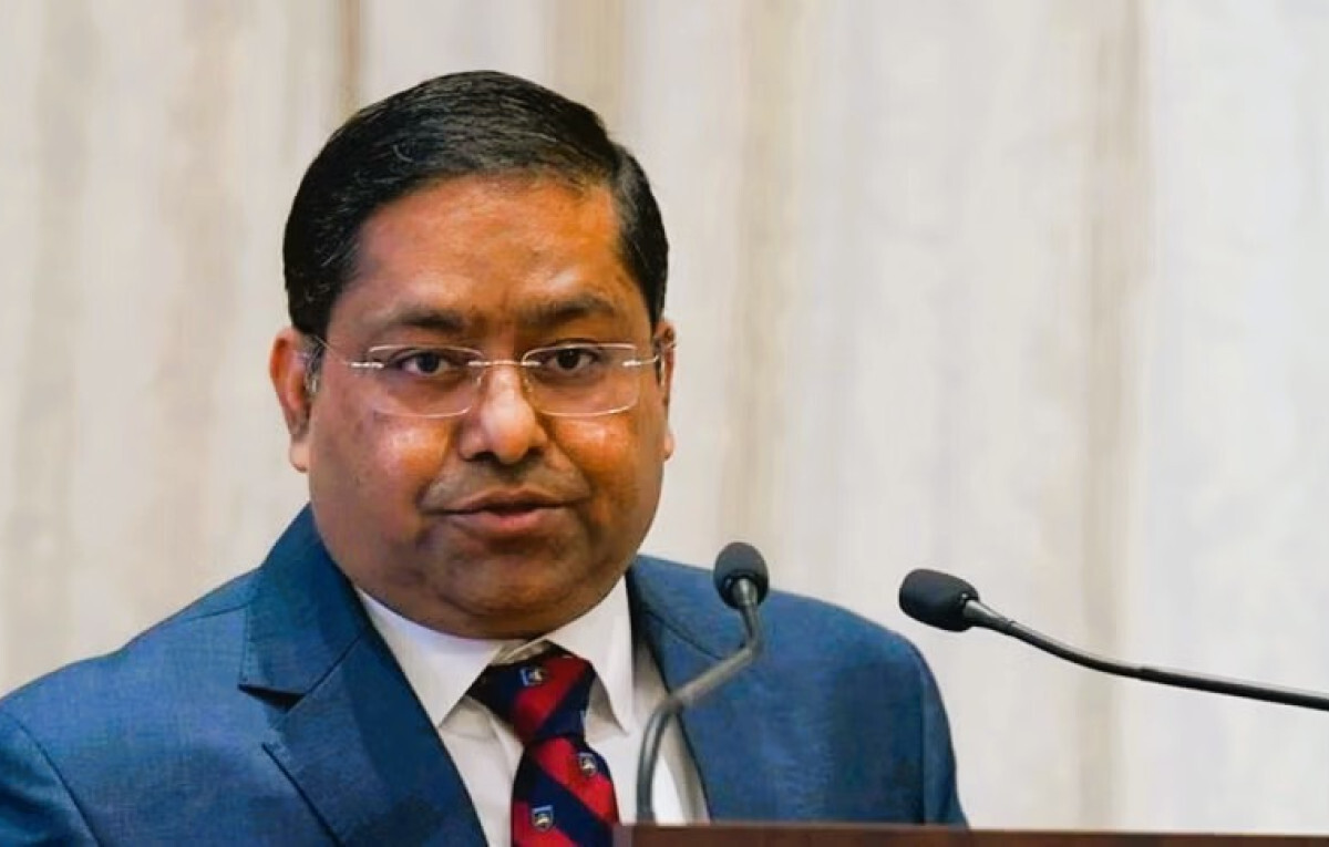 MEA spokesperson Randhir Jaiswal addresses a press briefing.