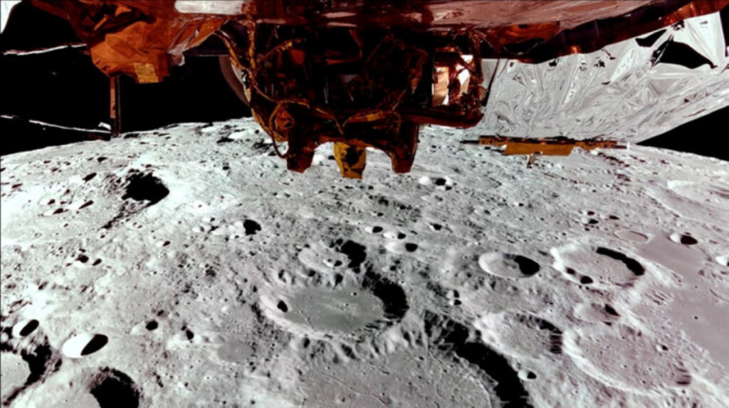 Private US Spaceship Hours Away from Moon Landing Attempt 1740909462 Private US Spaceship Hours Away from Moon Landing Attempt
