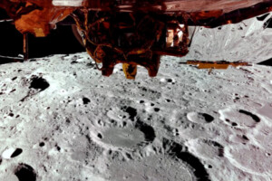 Private US Spaceship Hours Away from Moon Landing Attempt
