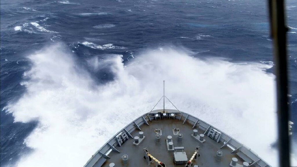 Rower Rescued from Path of Tropical Cyclone Off Australia 1740998855 Rower Rescued from Path of Tropical Cyclone Off Australia