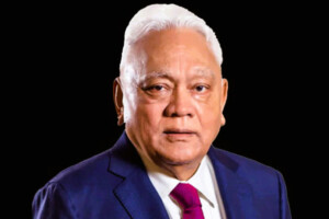 Portrait of Syed Manzur Elahi, chairman of Apex Group and a pioneer in Bangladesh’s footwear industry.