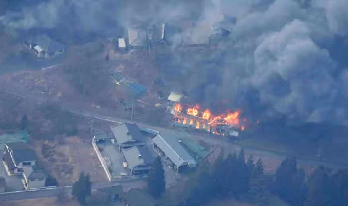 Thousands Flee as Japan Battles Largest Wildfire in Decades