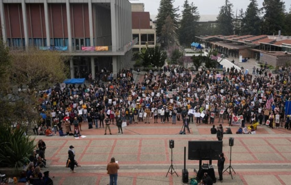 Trump Administration Expands University DEI Investigations to California