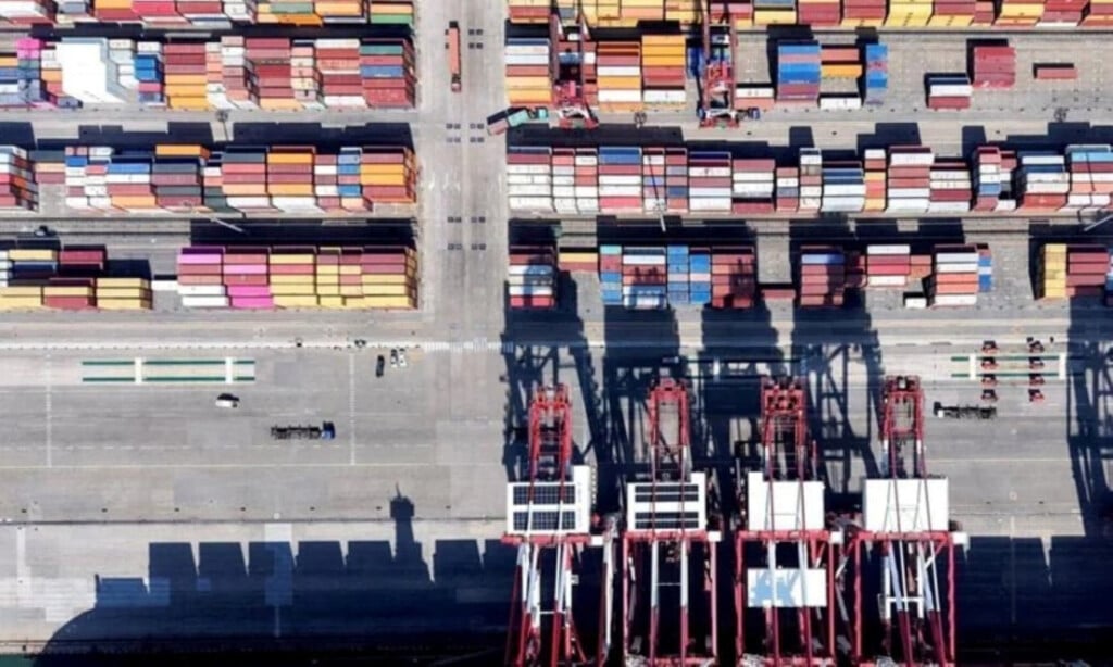 China’s Economic Growth Surpasses Expectations Amid Escalating Trade Tensions