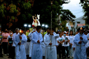 Christians Worldwide to Mark Easter with Sacred Traditions and Celebrations