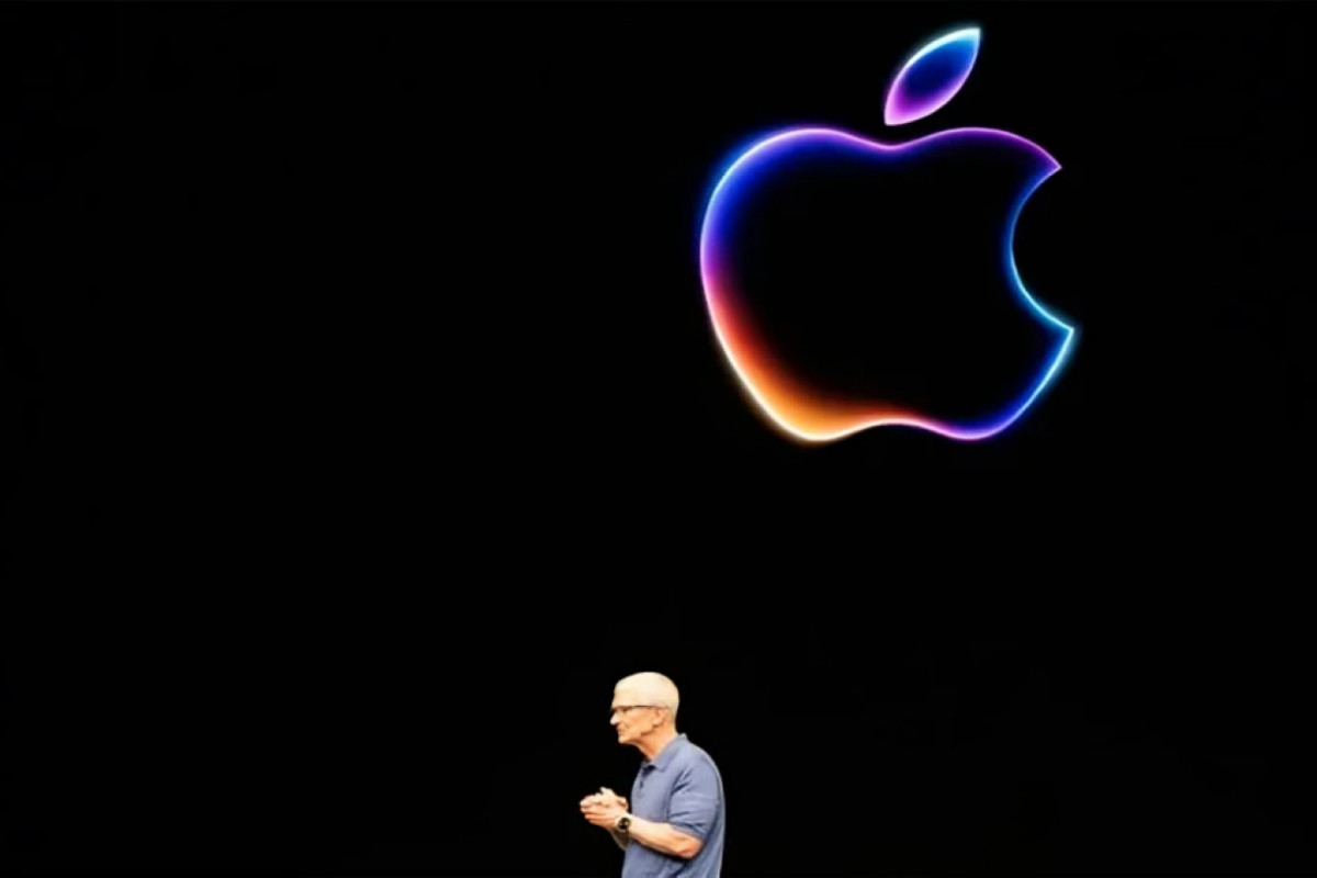 Apple Faces Pressure to Regain Momentum After AI Missteps