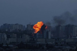 Russian Strikes Kill One in Central Ukraine Amid Ongoing Escalation