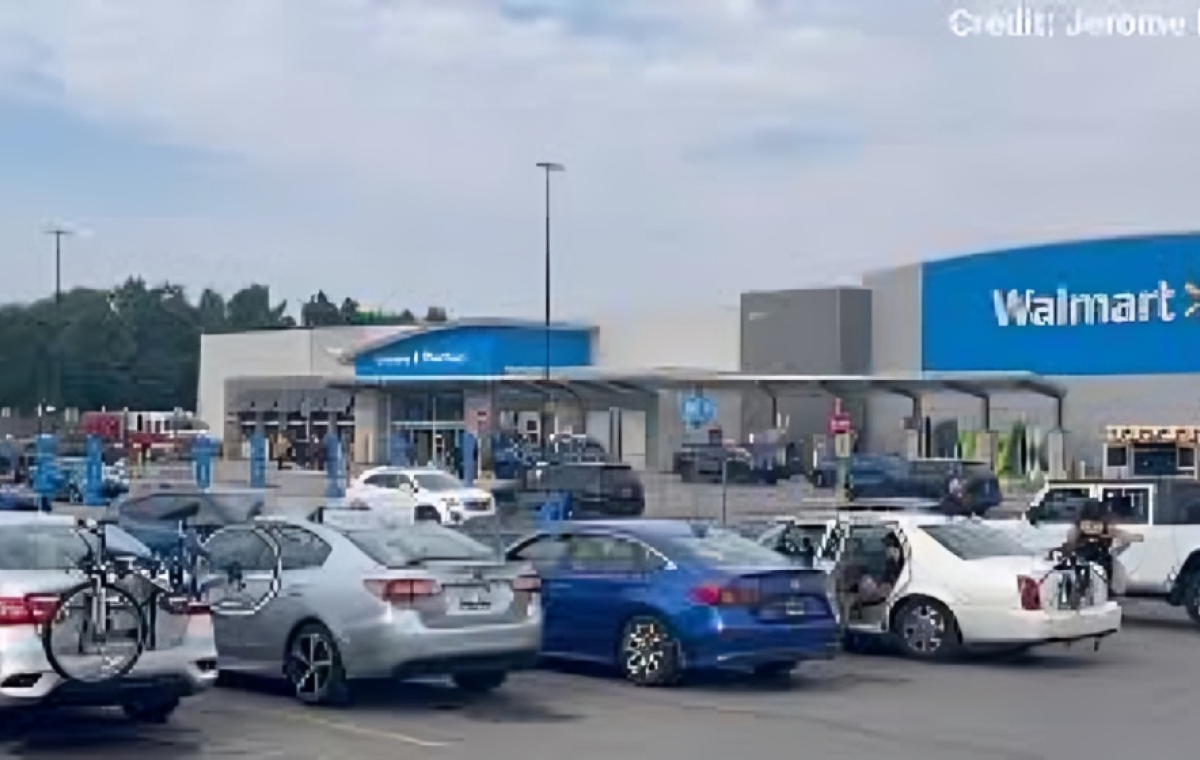 At Least 11 Stabbed at Walmart Store in US State of Michigan