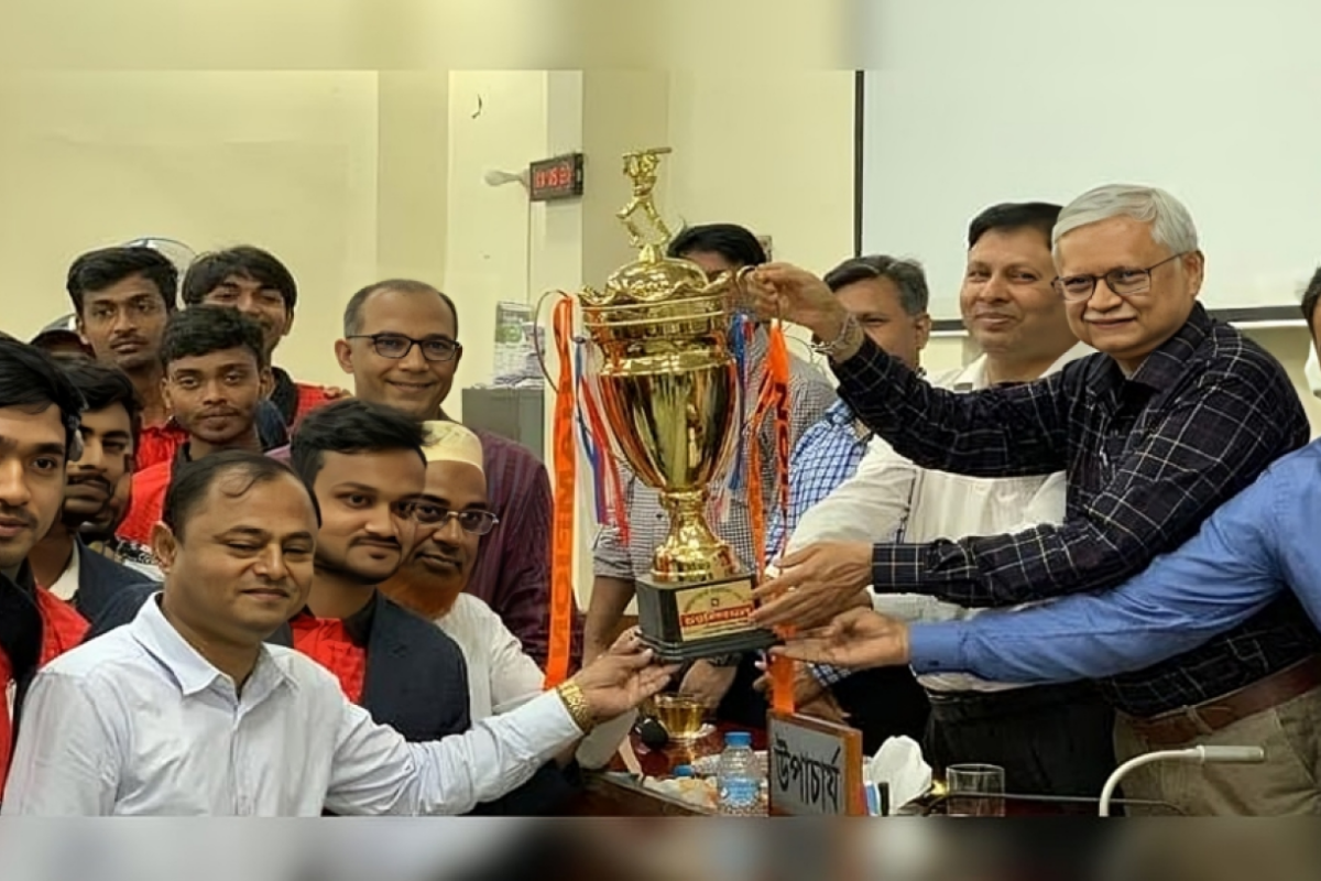 Athletics and Basketball Champions Honoured at Rajshahi University