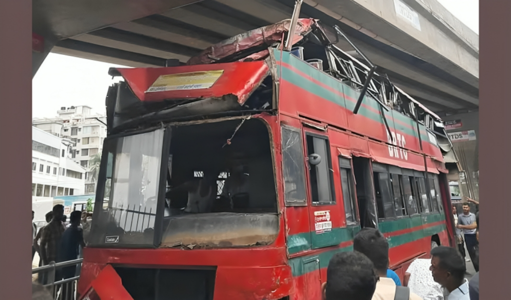 BRTC Double Decker Bus Hits Expressway Pillar in Dhakas Farmgate One Injured 1753788990 BRTC Double-Decker Bus Hits Expressway Pillar in Dhaka’s Farmgate; One Injured
