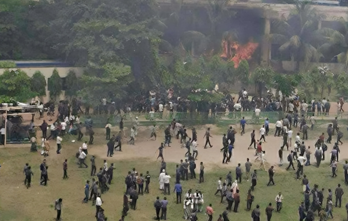 Bangladesh Air Force Training Jet Crashes into Milestone College Campus, Fire Erupts