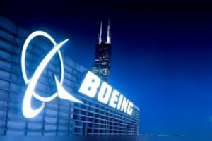 Boeing Narrows Loss as CEO Signals Turnaround Progress