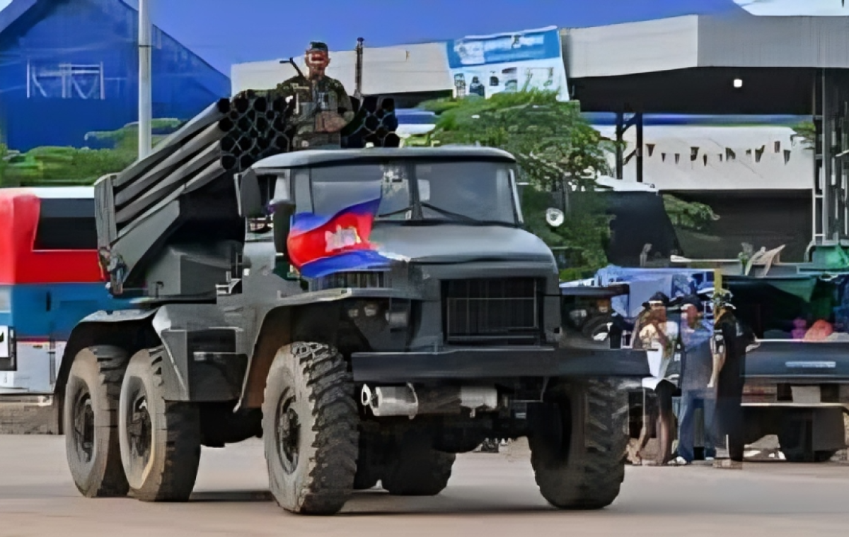 Cambodian Death Toll in Thai Clashes Rises to 13: Defence Ministry