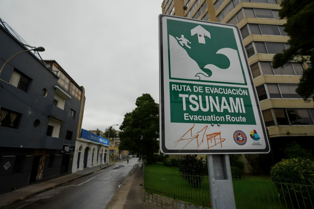 Chile Evacuates Over 1 Million People from Coast Amid Tsunami Threat 1753958563 Chile Evacuates Over 1 Million People from Coast Amid Tsunami Threat