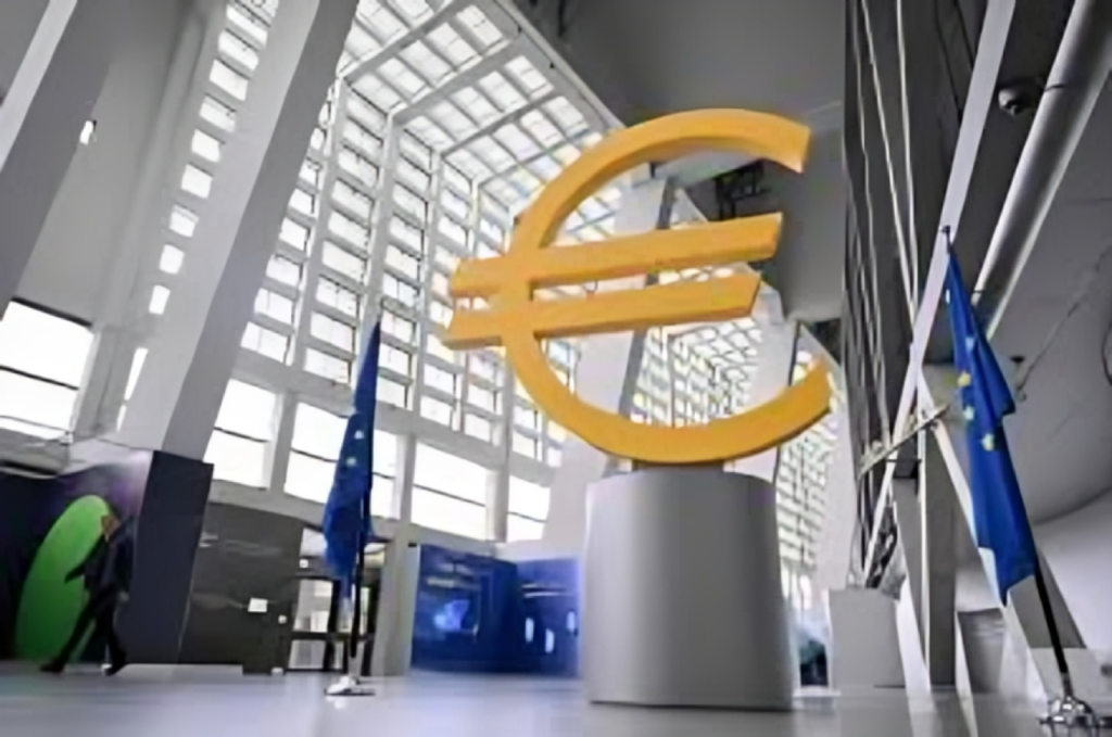 ECB Poised to Hold Interest Rates Amid Ongoing Trump Tariff Uncertainty 2 ECB Poised to Hold Interest Rates Amid Ongoing Trump Tariff Uncertainty