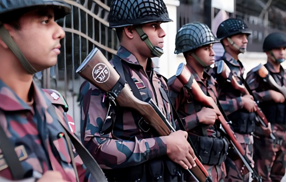 Five Smugglers Detained in BGB Operation on Naogaon Border