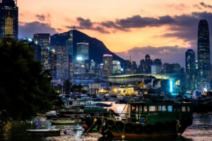 Hong Kong Leads Global Markets Higher, Yen Strengthens as Ishiba Vows to Remain in Office