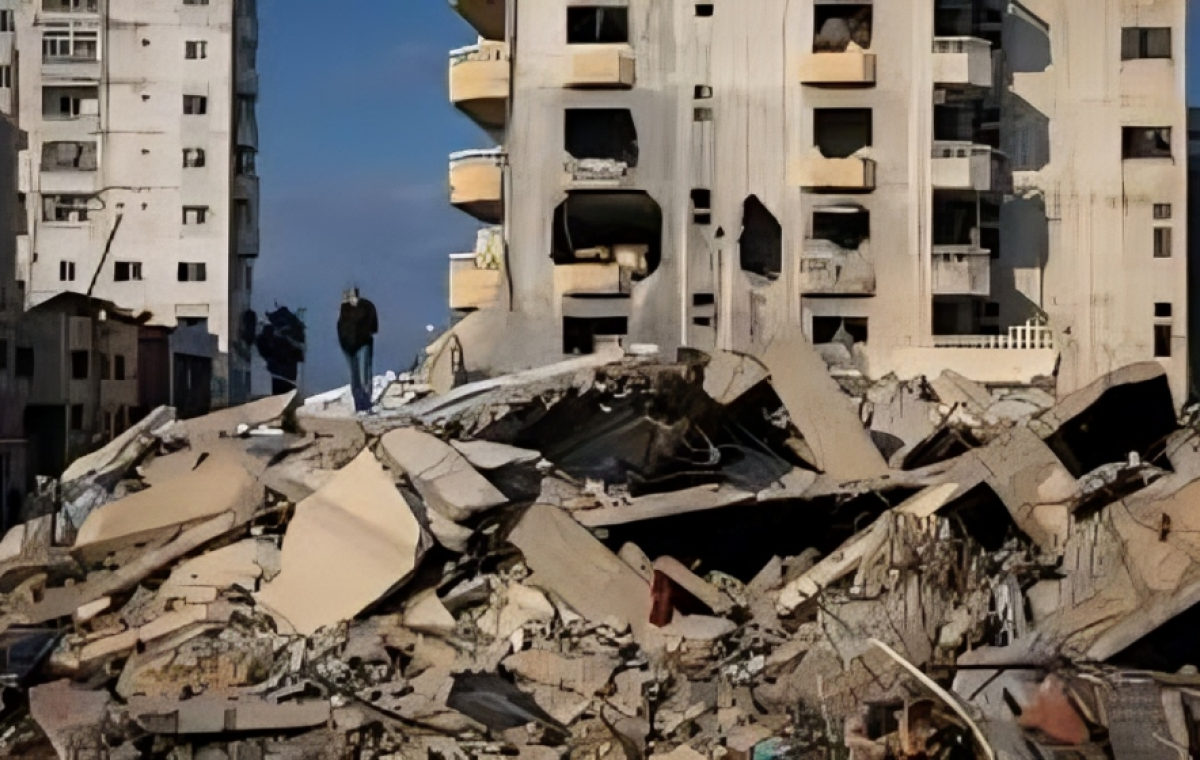 Israeli Airstrikes Kill Two in South Lebanon Despite Ceasefire