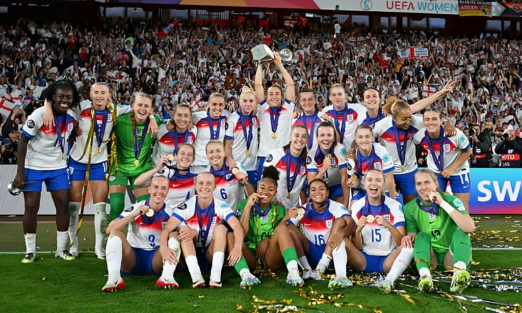 Lionesses Return to Heroes Welcome After Euro 2025 Win 1753774325 Lionesses Return to Heroes’ Welcome After Euro 2025 Win
