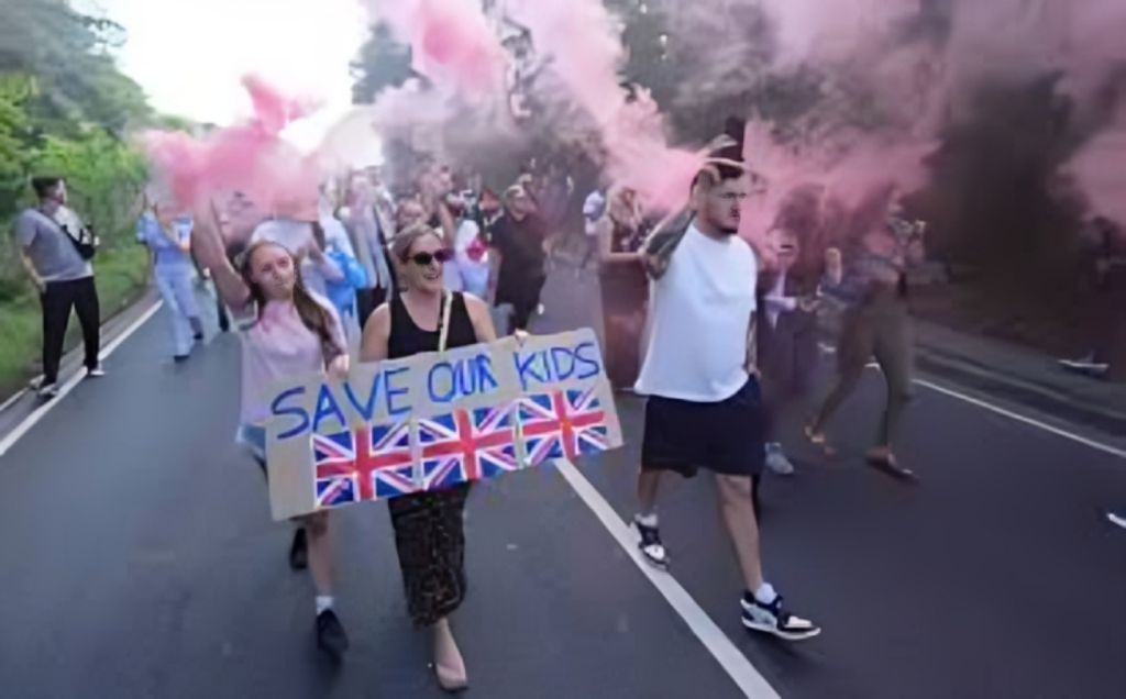 New clashes outside London hotel housing migrants 1753087171 New Clashes Erupt Outside London Hotel Housing Migrants