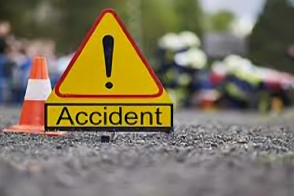 One Dead, Eight Injured as Truck Collides with Microbus in Feni