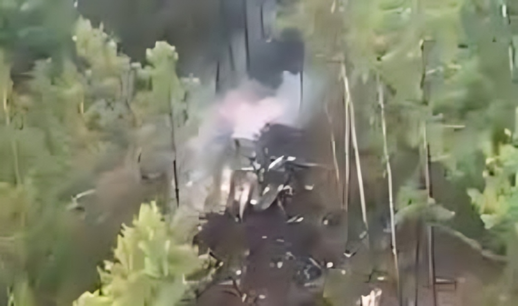 Rescuers Confirm No Survivors at Plane Crash Site in Russias Far East 1753360427 Rescuers Confirm No Survivors at Plane Crash Site in Russia’s Far East