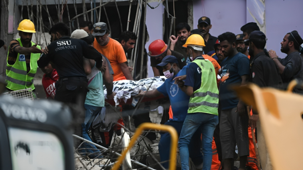 Search Continues as 16 Killed in Karachi Building Collapse