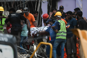 Search Continues as 16 Killed in Karachi Building Collapse