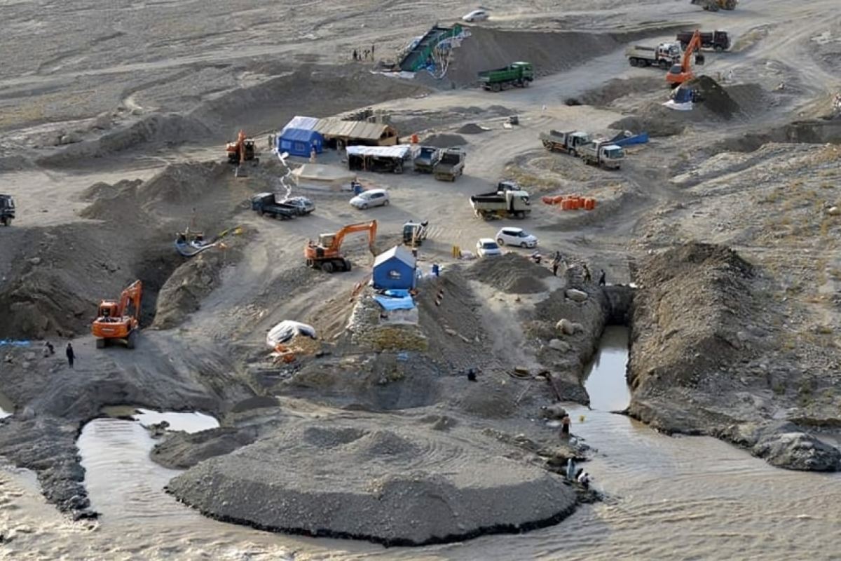 Six Killed in Afghanistan Coal Mine Collapse