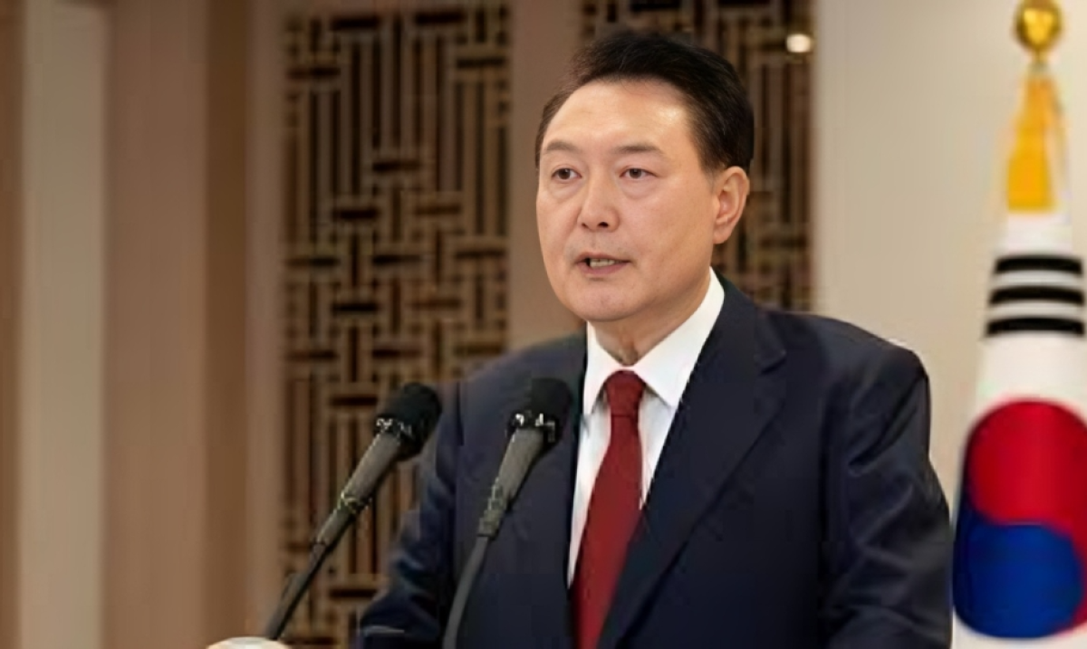 South Korean Court Issues Fresh Arrest Warrant for Ex-President Yoon