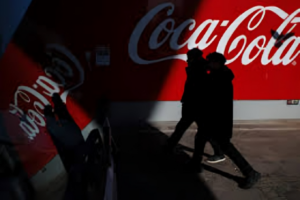 Stocks Mixed with Trade Talks and Earnings in Focus; Tokyo Reopens with Gains