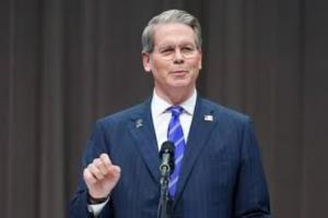 US Treasury Secretary Calls for ‘Internal Review’ of Federal Reserve