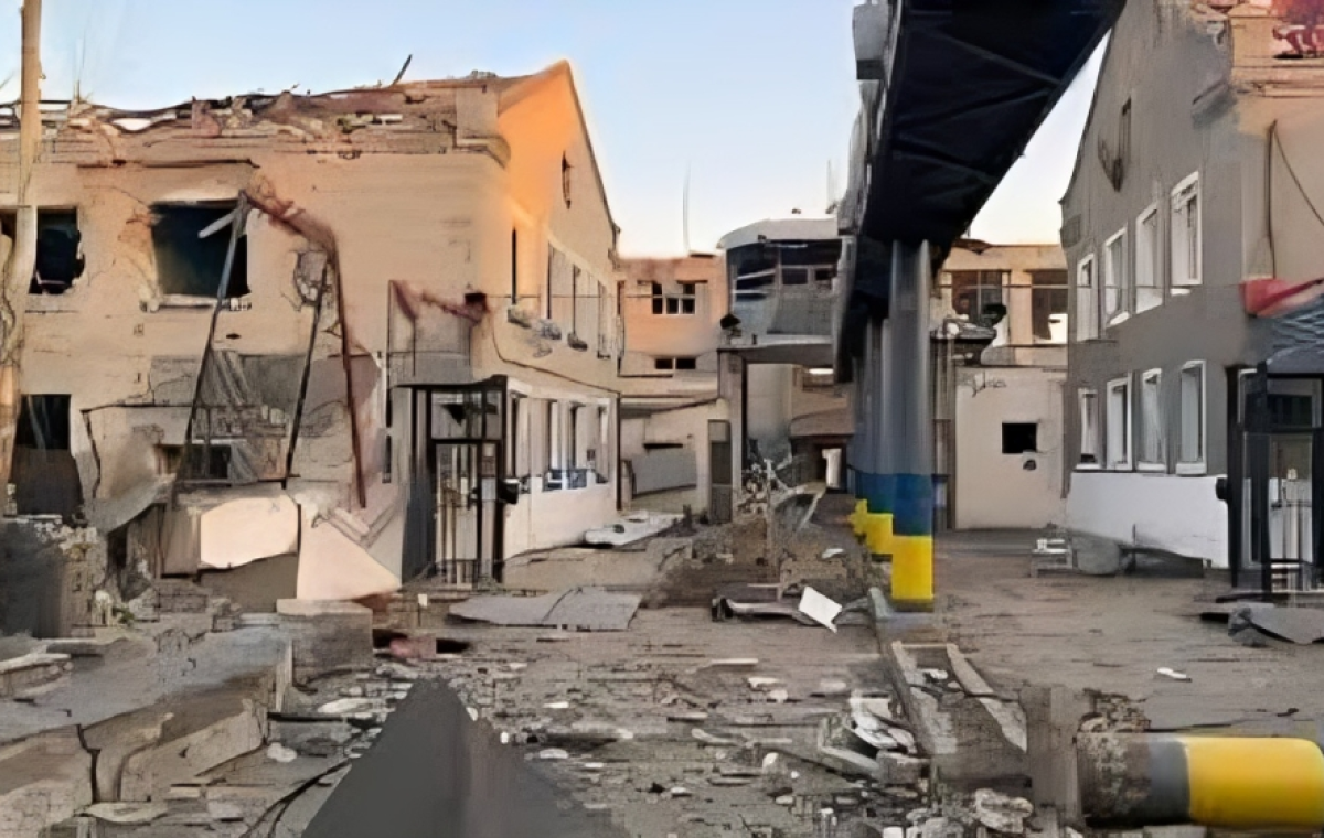 Ukraine Reports Russian Missile Strike on Training Camp, Deadly Prison Attack in Zaporizhzhia